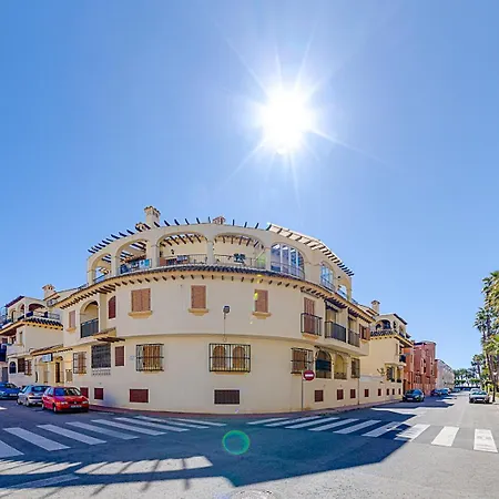 Апартаменти Duplex Sylinn - 200 M From The Sea - Playa Locos Торрев'єха